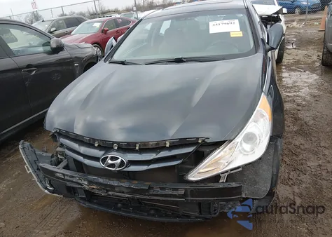 2013 Hyundai Sonata Gls z USA, uszkodzony, nr VIN 5NPEB4AC6DH644417